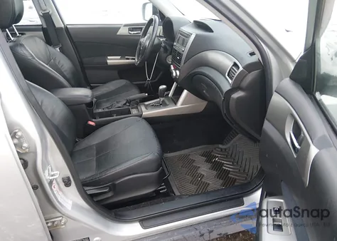 2009 Subaru Forester 2.5X Limited z USA, uszkodzony, nr VIN JF2SH64679H756914